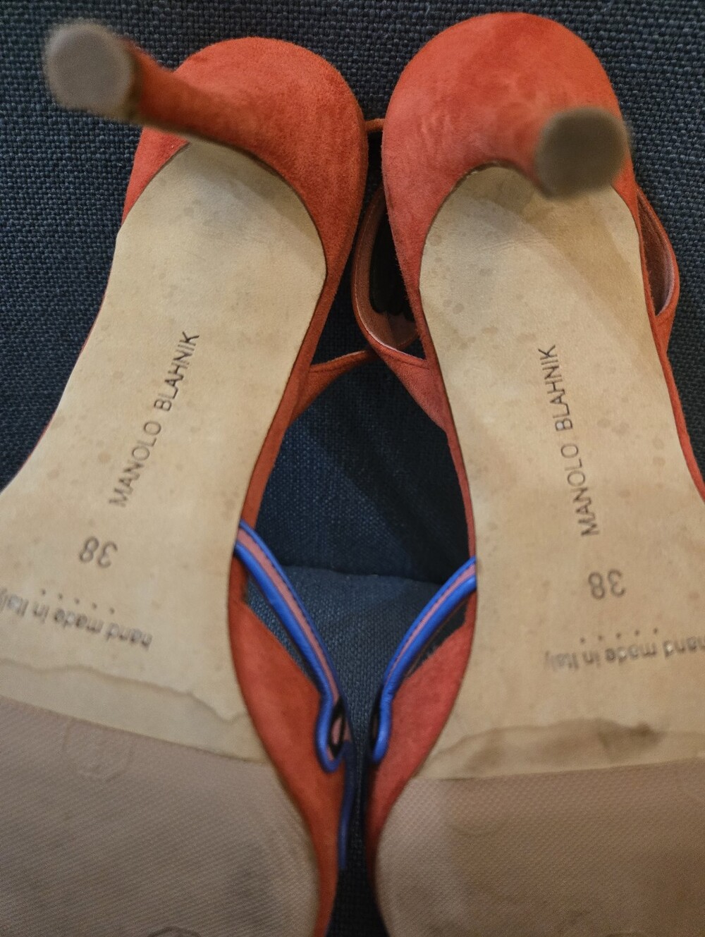 Manolo Blahnik Red Slingback Heels 38 Designer Sandals, Bold Colorblock 2016 - Picture 6 of 10